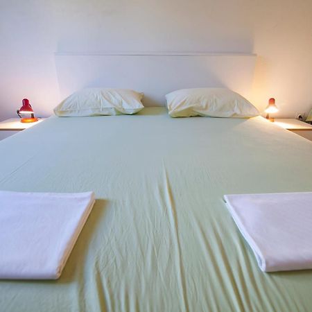 Apartments Radic Бол Екстер'єр фото